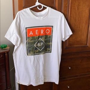 Men’s Aeropostale short sleeve tee
